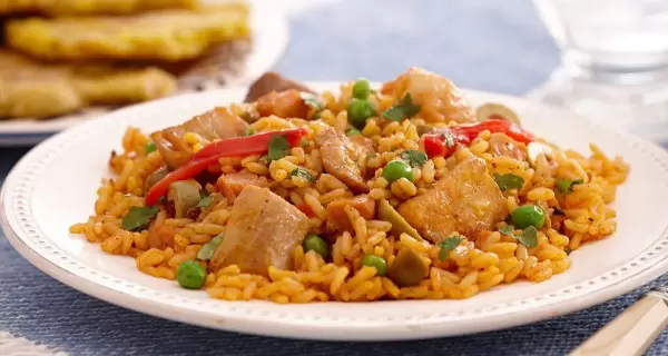 Receta-de-arroz-con-pollo-fcil-y-rpido