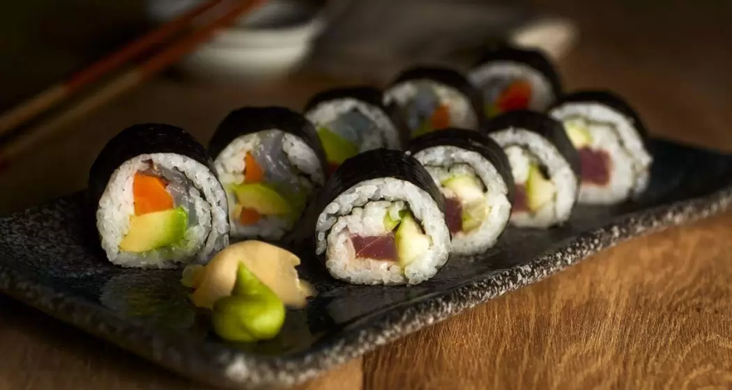 Receta-de-sushi-fcil-en-5-pasos