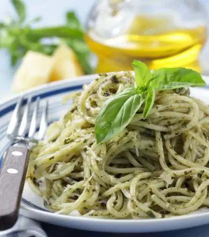 spaguettis-al-pesto