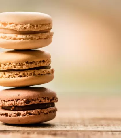 macarons-I-scaled