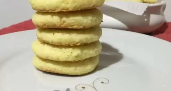 Galletitas de naranja y coco, suaves y deliciosas, perfectas para cualquier ocasi�n.