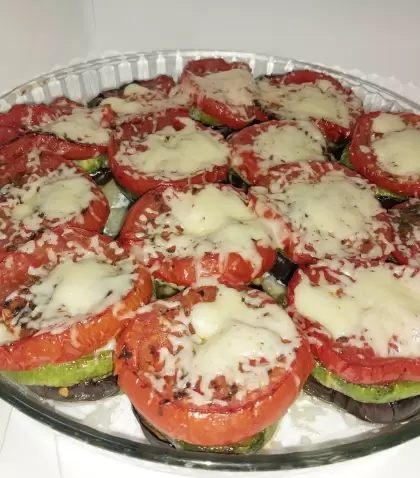 Torre de Vegetales Keto
