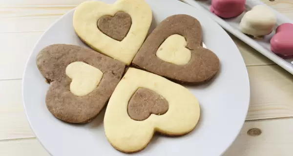 Galletitas bicolor de chocolate y vainilla, ideales para San Valent�n.
