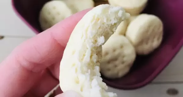 Riquisimos Bizcochitos de queso crema con solo 2 ingredientes