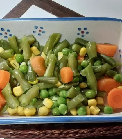 Ensalada de Chauchas, Zanahoria y Choclo
