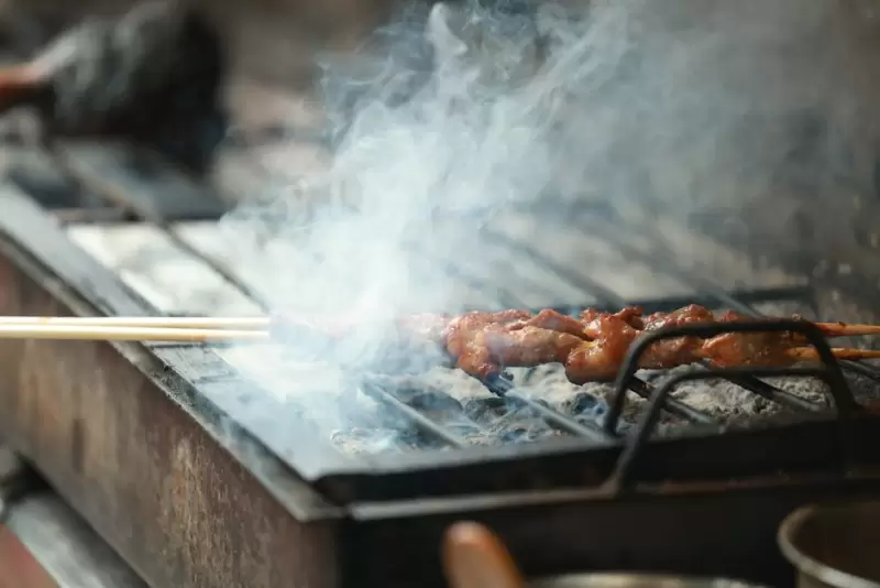 Humo blanco al cocinar