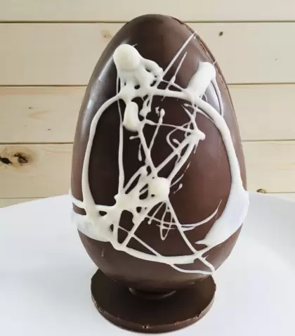 Huevo Kinder de Pascua Casero
