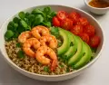 Ensalada de quinoa y gambas