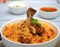 Arroz con pollo casero, un cl�sico que une generaciones en la mesa familiar.