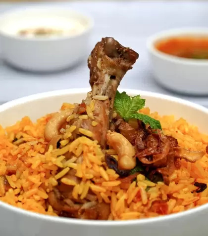 Arroz con pollo casero, un cl�sico que une generaciones en la mesa familiar.