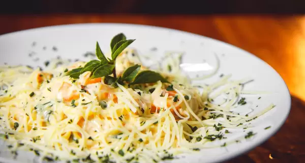 Fideos con crema de verdeo, una salsa casera r�pida y deliciosa para cualquier d�a.