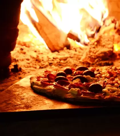 La pizza, un cl�sico mundial que lleg� desde N�poles para quedarse en la mesa argentina.