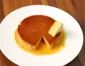 Flan de huevo casero, suave y cremoso, el postre tradicional que nunca falla.