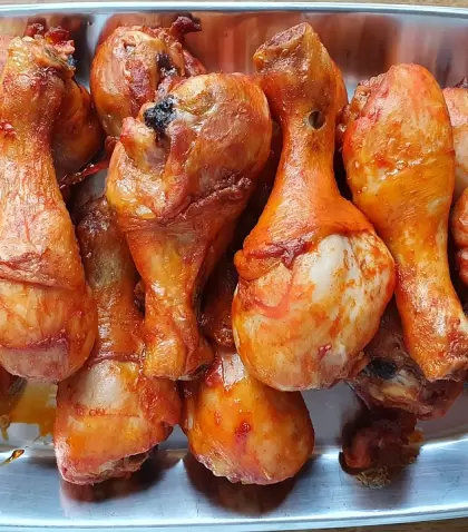 Pollo navide�o al horno: dorado, jugoso y perfecto para compartir en familia.
