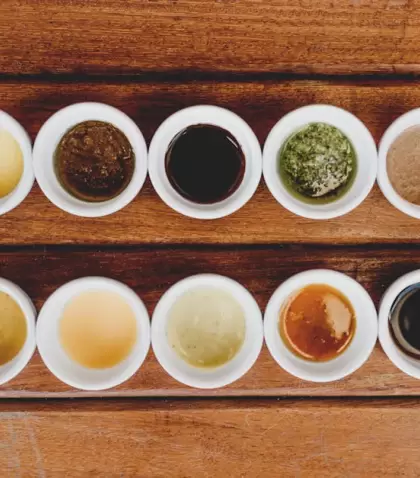 Salsas navide�as f�ciles y listas para acompa�ar carnes y pastas.