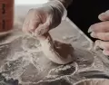 Diferencias claras entre levadura y polvo de hornear para elegir el leudante.