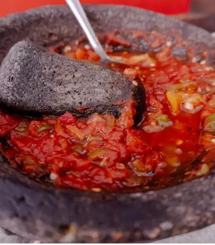 Salsa criolla navide�a: fresca, colorida y perfecta para acompa�ar carnes.