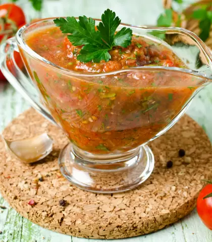 Salsa criolla fresca, ideal para la mesa navide�a