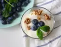 Mousse de lim�n fresco, ideal para d�as de calor.