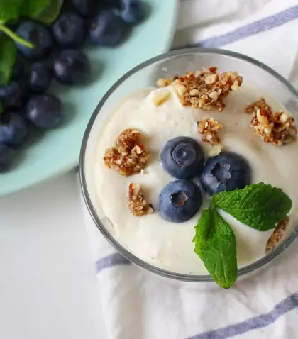 Mousse de lim�n fresco, ideal para d�as de calor.