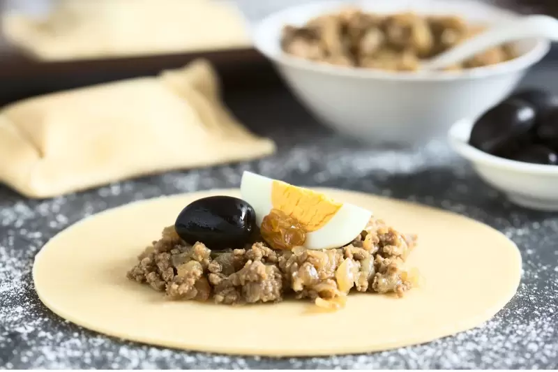 Preparaci�n de Empanadas de Pino Chilenas
