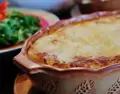 Pastel de papa liviano reci�n horneado.