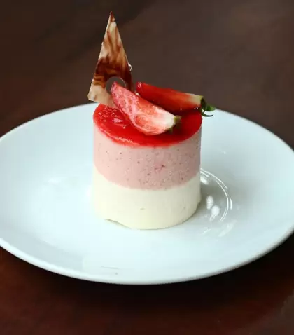 Mousse de frutilla fresco y liviano