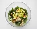 Ensalada de garbanzos fresca, nutritiva y rendidora