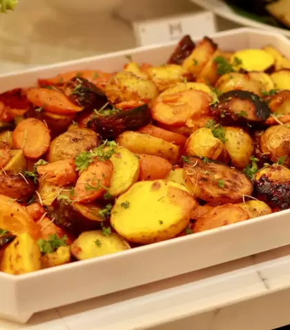 Papas al horno crocantes, una guarnici�n f�cil y perfecta para acompa�ar cualquier plato.