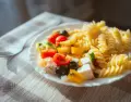 Ensalada de fideos fresca y rendidora