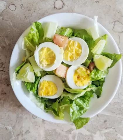 Ensalada de huevo r�pida y rendidora.