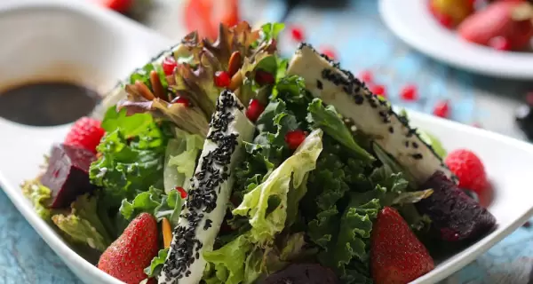 Una ensalada completa es un plato principal.