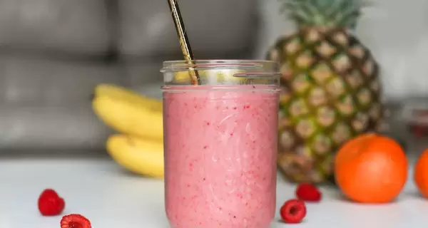 Licuado de frutas natural, r�pido y econ�mico