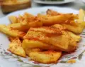 Papas especiadas al horno con sabor distinto y textura crocante por fuera.