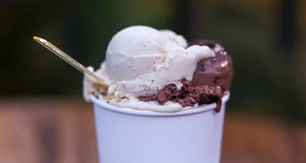 Helado casero cremoso con trucos simples.