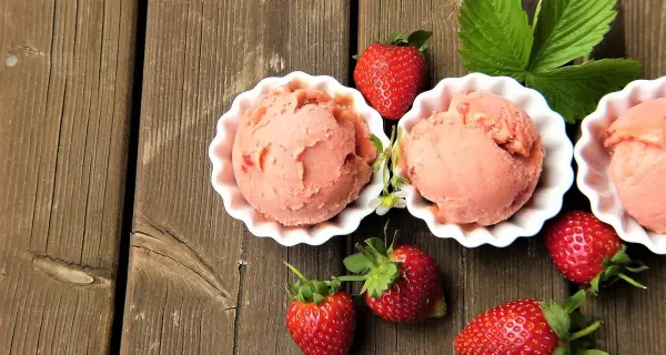 Ideas f�ciles para variar sabores de helado casero.