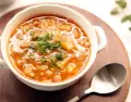 Sopas rendidoras, simples y perfectas para organizar la semana.