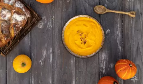 La calabaza al horno da un pastel m�s firme, m�s sabroso y menos aguado.