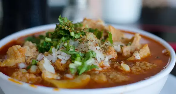 Receta tradicional de invierno: intensa, rendidora y bien casera.