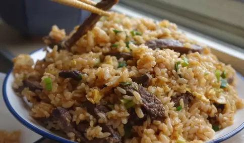 Cazuela cremosa, caliente y completa