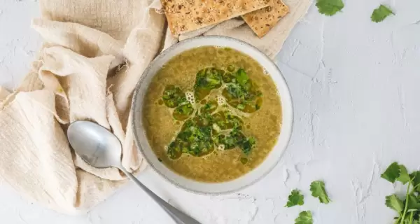 El caldo verde portugu�s combina tres cosas muy simples: cremosidad, sabor y contraste.