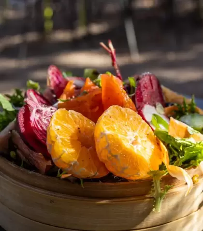 La ensalada de invierno funciona cuando entiende la temporada.